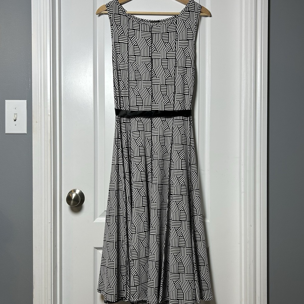 Haani Black White Geometric Print Bateau Neck Stretch Tie Up Fit & Flare Dress